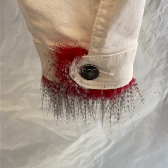 SOLD-Large Jean jacket - Picture 8 of 8